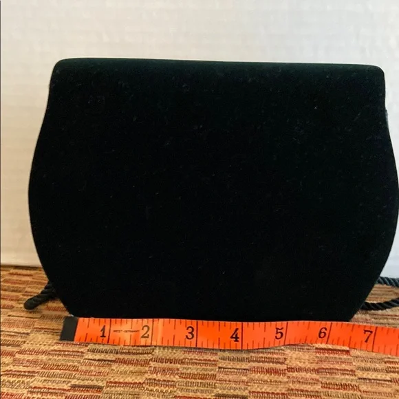 Green Velvet Clutch with Tassel Detail - Picture 5 of 7